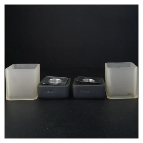 MENU lysestager i stål og frostet glas fra Menu (str. 9 x 13 cm)