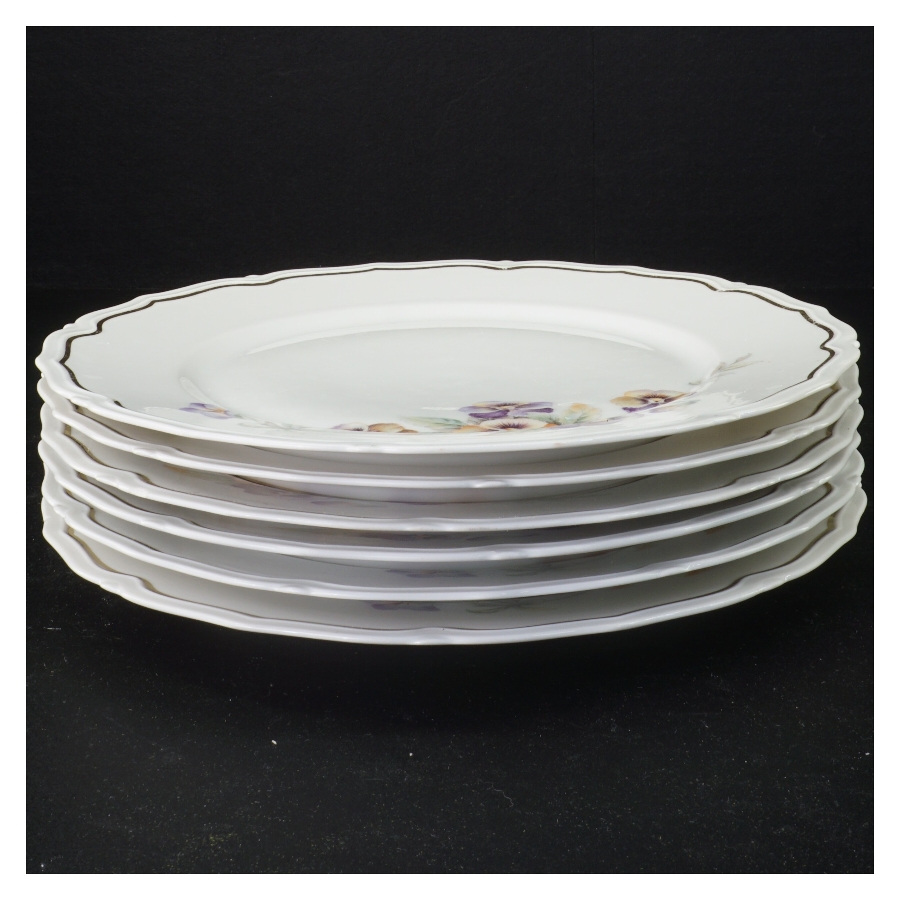 Porcelæns middags tallerkener med blomstermotiv fra Bavaria (str. Diameter 25 og en halv cm)