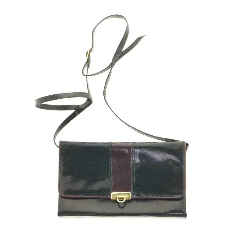 Flad sort skuldertaske fra Belsac (str. 27 x 16 x 5 cm)