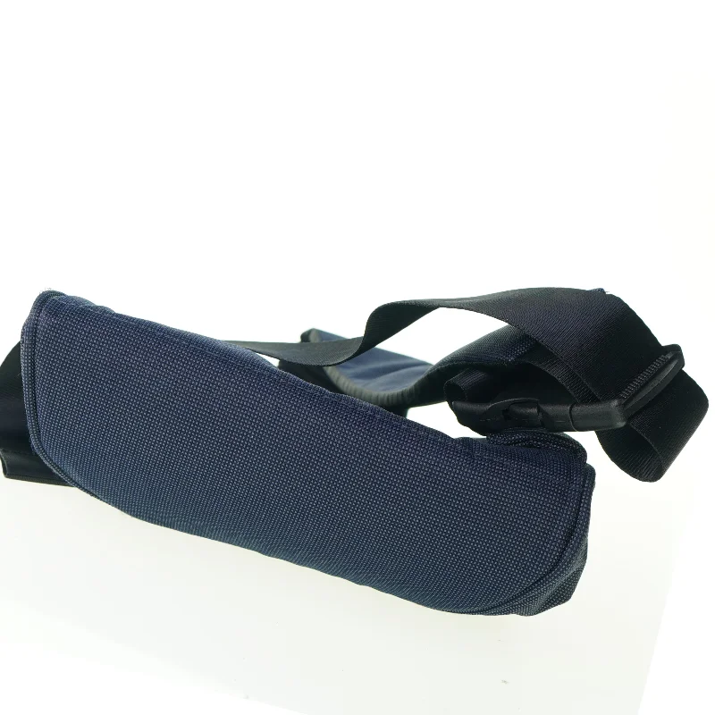 Taske fra Europæisk melodi grandprix 2001 (str. 35 x en 25 cm)