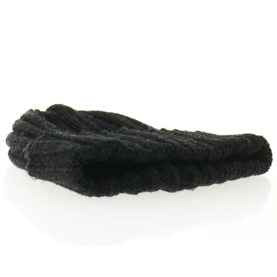 Sort strikhue (str. 21 x 17 cm)