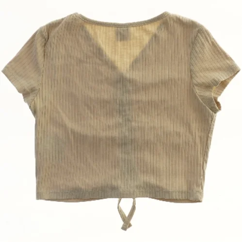 Kortærmet bluse med rynkedetaljer fra Lindex (str. 134)