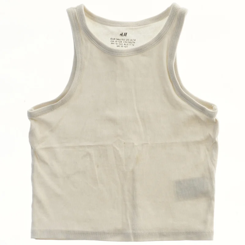 Tanktop fra H&M (str. 146)