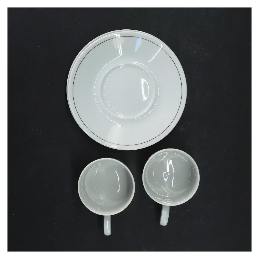 Kaffekopper og underkopper fra Tirschenreuth (str. Ø 13xh7 cm)