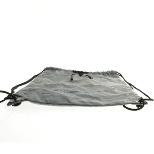 Grå sportspose med snørelukning fra Champion (str. 46 x 37 cm)
