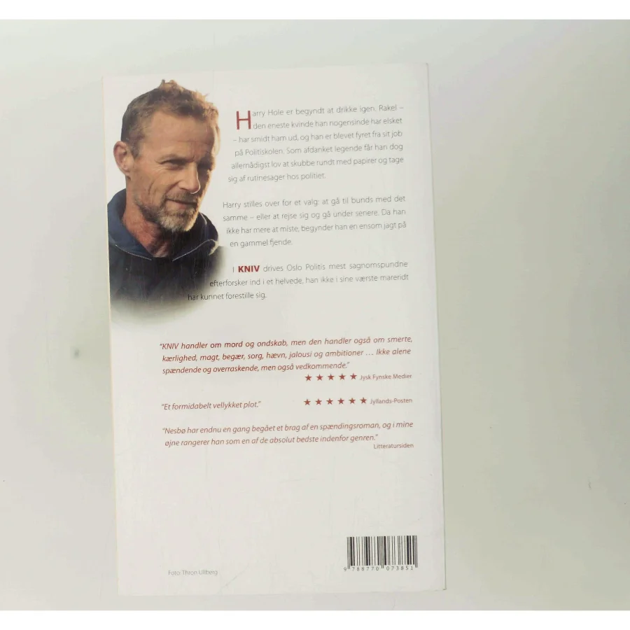 Kniv af Jo Nesbø (Bog)
