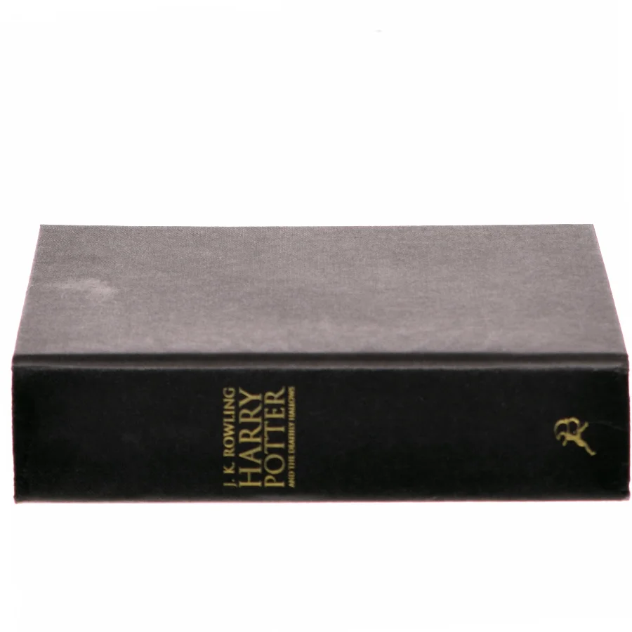 Harry Potter and the Deathly Hallows af J.K. Rowling (Bog)