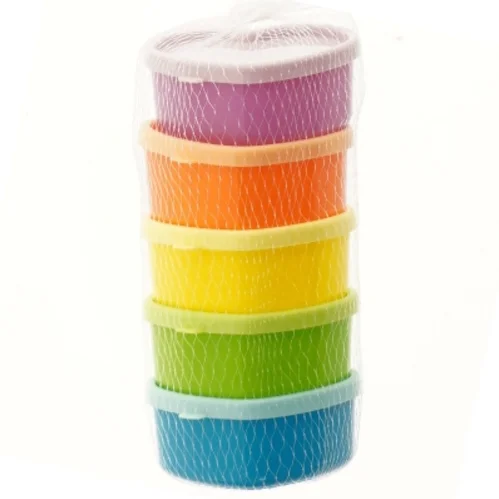 Farverige plastbøtter (str. Ø ca 7,5 cm)