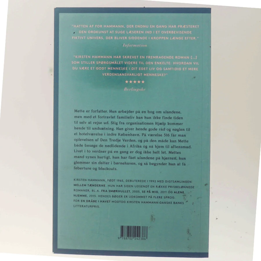 En dråbe i havet af Kirsten Hammann (Bog)