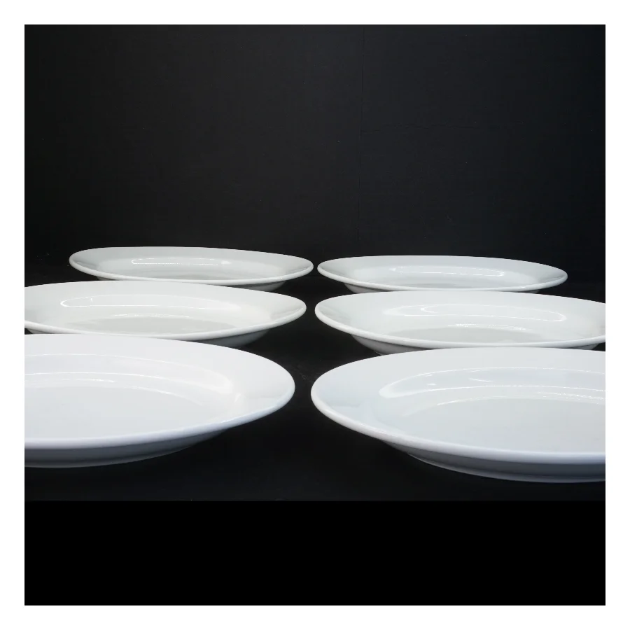 ILVA tallerkener fra Ilva Home Collection (str. 29 x 19,5 x 3,5 cm)