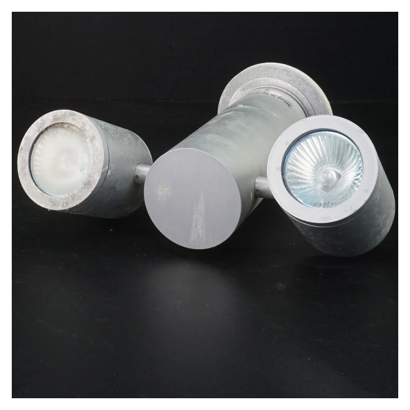 Loftslampe (inde/ude) med tre spots (2 stk) (str. 19 cm)