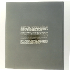 Fotobog 'Udstødt' af Marianne Grøndahl fra Gyldendal