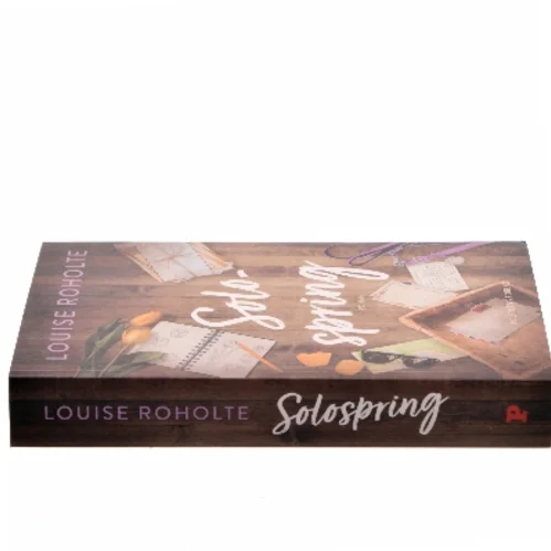 Solospring : roman af Louise Roholte (Bog)