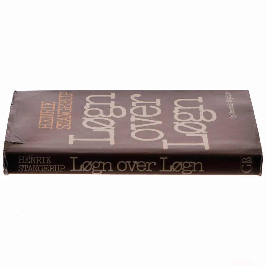 Løgn over løgn af Henrik Stangerup (Bog)