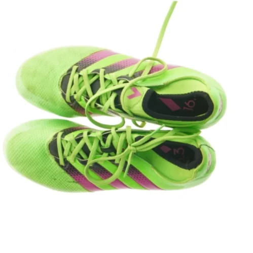 Adidas fodboldstøvler(str. Længde, 27 cm) fra Adidas (str. Længde, 27 cm)