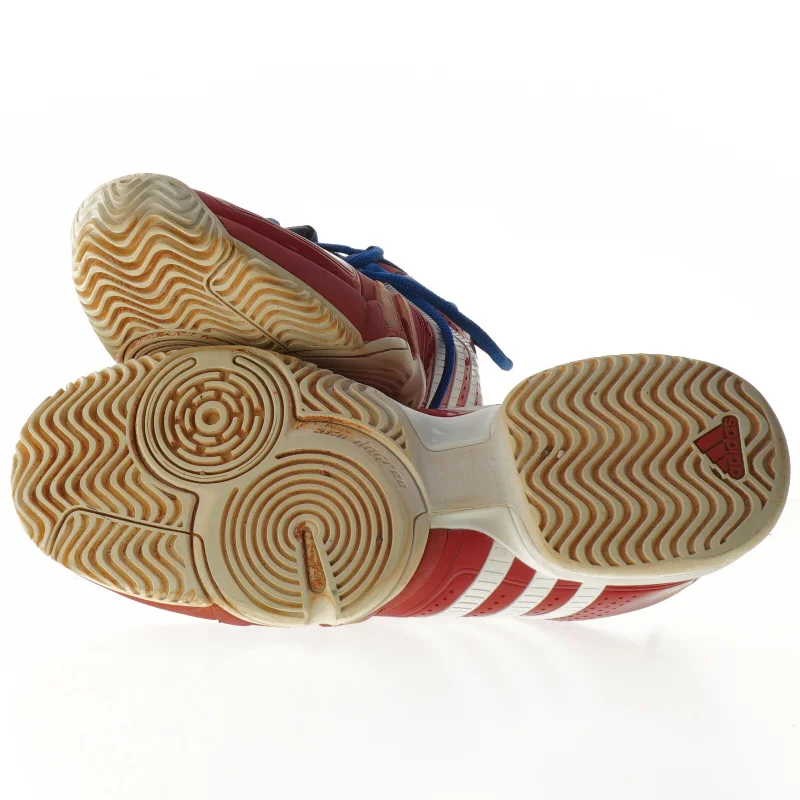 Adidas sportssko fra Adidas (str. 39 )