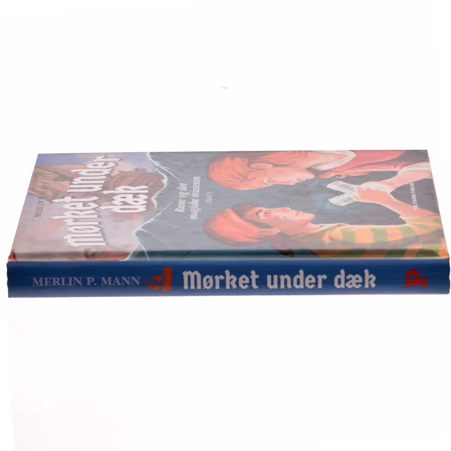 Mørket under dæk af Merlin P. Mann (Bog)