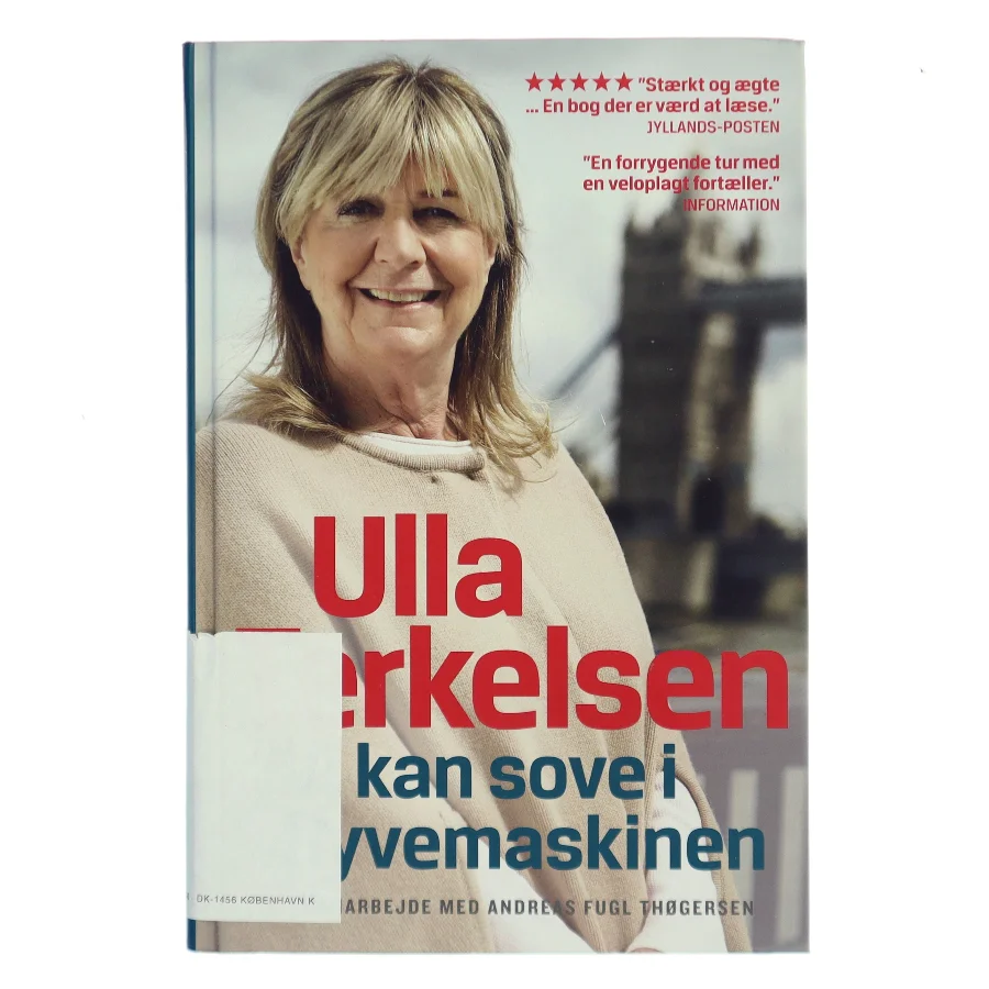 Vi kan sove i flyvemaskinen af Ulla Terkelsen (Bog)