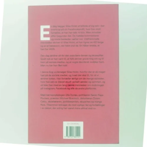 Nok : mit møde med had og mobning på sociale medier, og hvordan vi lærer at håndtere det af Silas Holst (Bog)