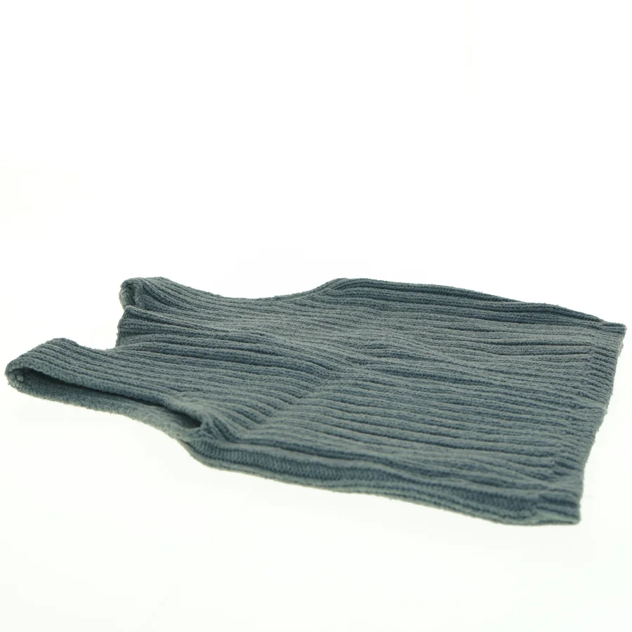 Strikket vest (str. 30 x 27 cm)