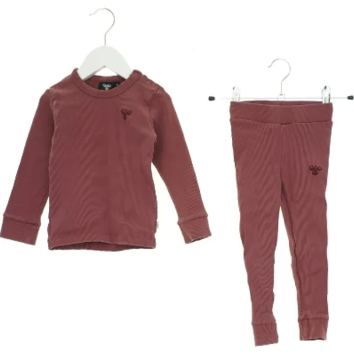 Sæt (2 stk.) fra Hummel (str. 92 cm)