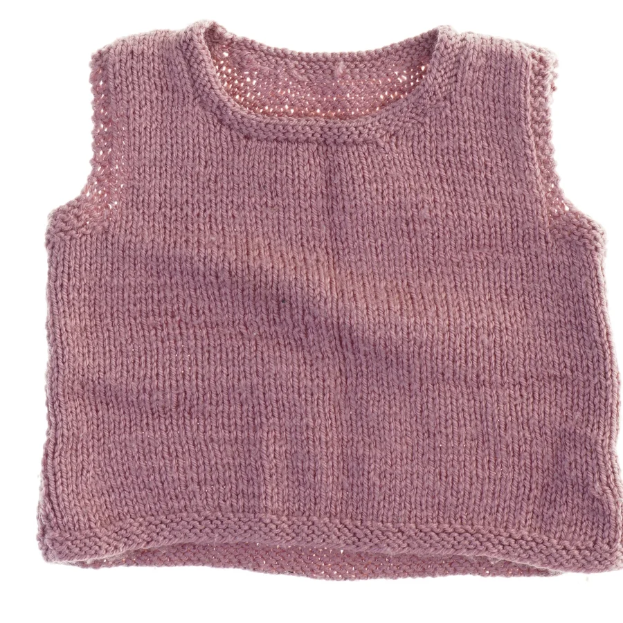 Strikket børnevest (str. 29 x 26 cm)
