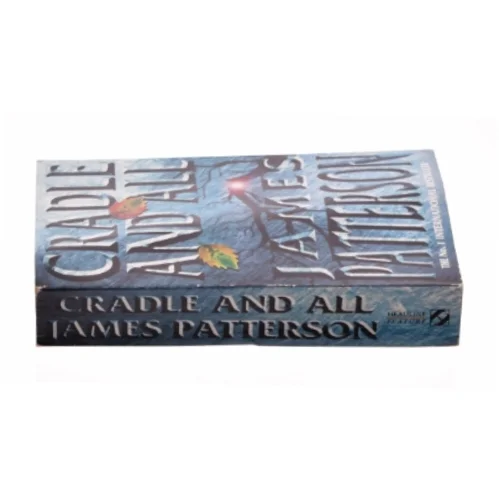 Cradle and All by James Patterson af Patterson, James (Bog)