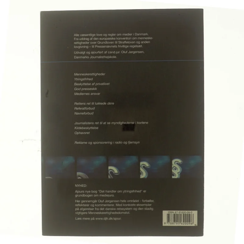 Medier - love og regler (Bog)