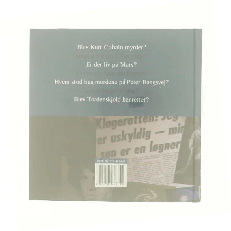 Flere konspirationsteorier : 40 nye sammensværgelser af Lars Bugge (Bog)