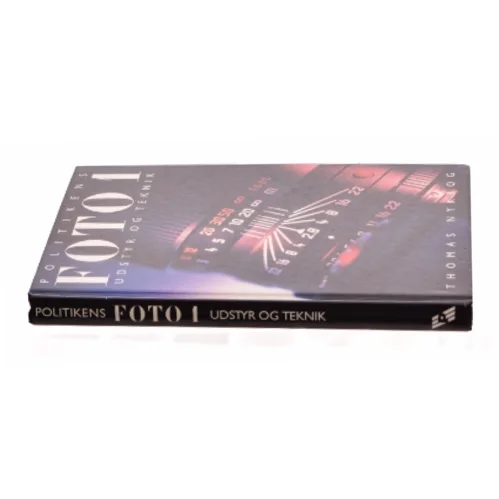 Politikens Foto. Bind 1 af Thomas Nykrog (Bog)