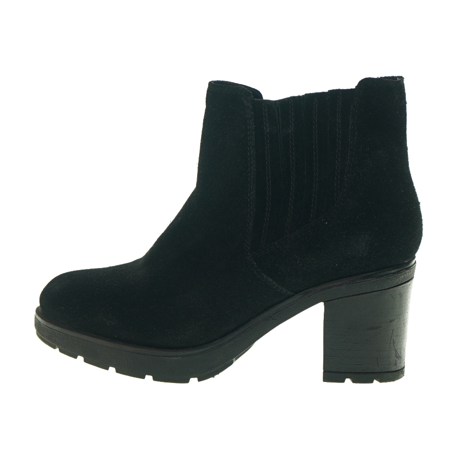 Sko fra Coop (str. 38)