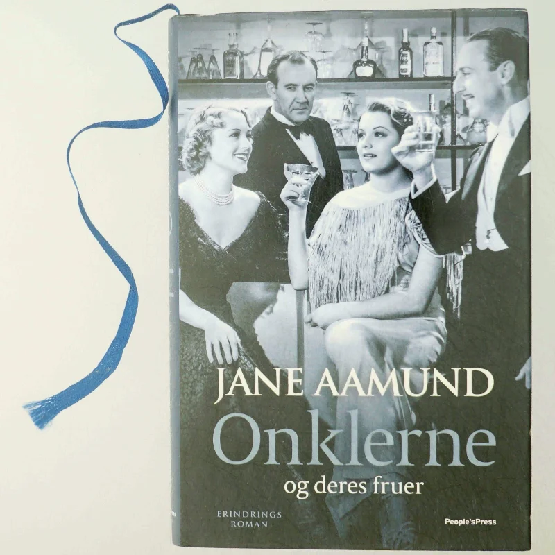 Onklerne og deres fruer af Jane Aamund (Bog)