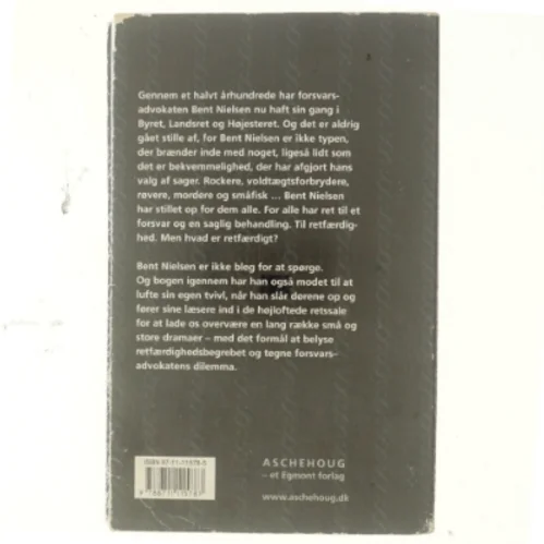 Det er li'godt træls : en forsvarsadvokats dilemma af Bent Nielsen (f. 1927) (Bog)