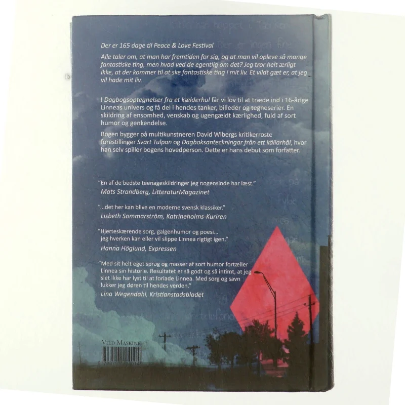 Dagbogsoptegnelser fra et kælderhul af David Wiberg (Bog)