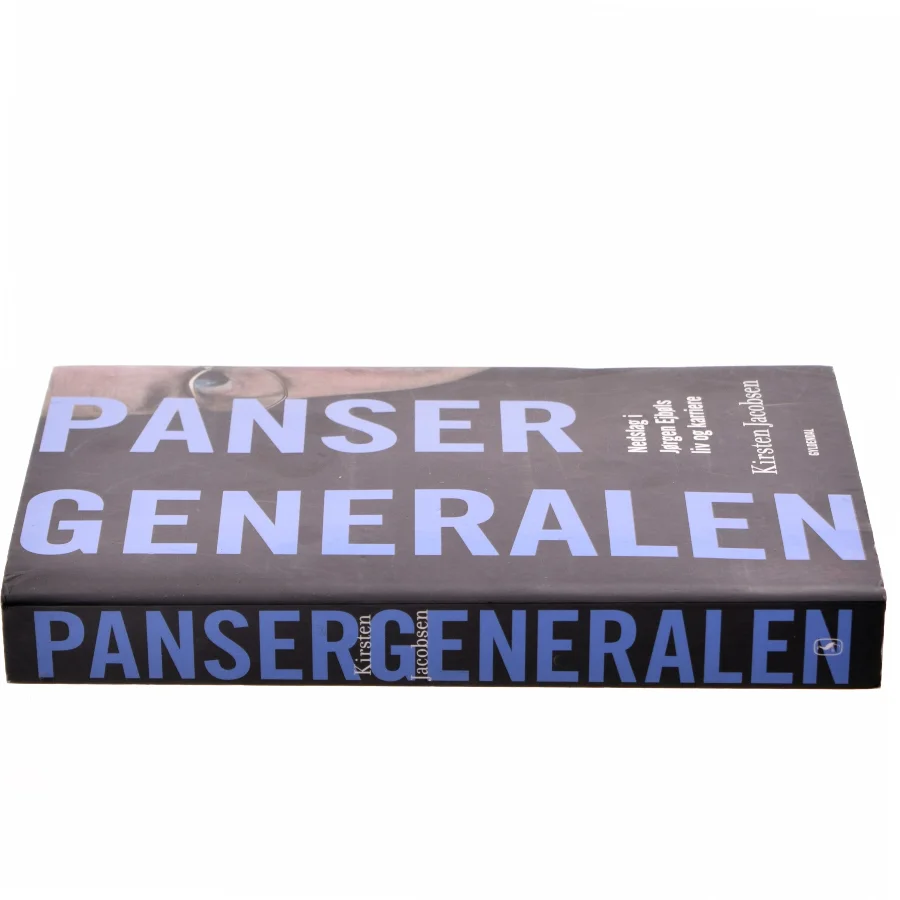 Pansergeneralen : nedslag i Jørgen Ejbøls liv og karriere af Kirsten Jacobsen (f. 1942) (Bog)