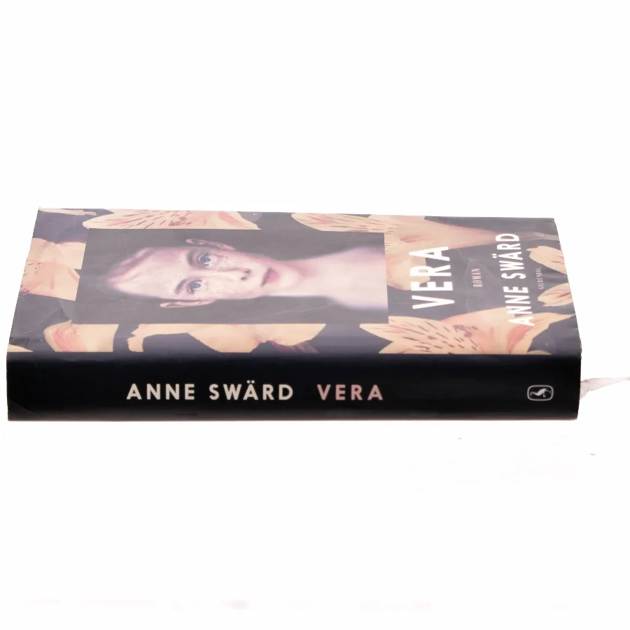 Vera : roman af Anne Swärd (Bog)