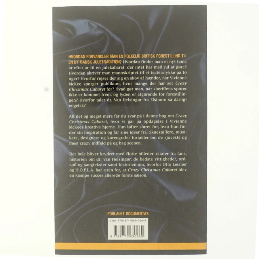 Crazy Christmas Cabaret : hurrays og boos i 25 år af Pernille Nørregaard (Bog)