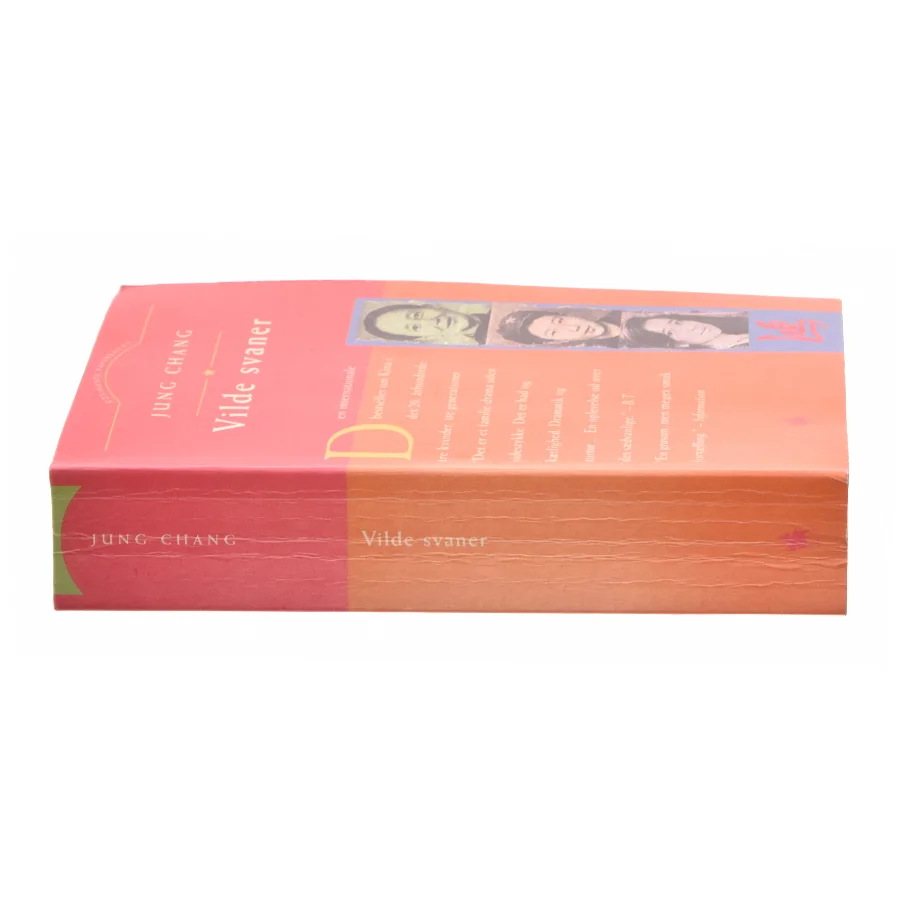 Vilde Svaner: Tre Dotre Af Kina af Jung Chang (Bog)