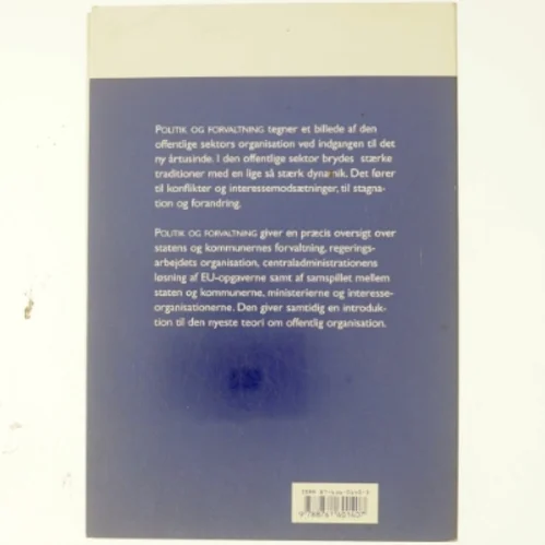 Politik og forvaltning (Bog)