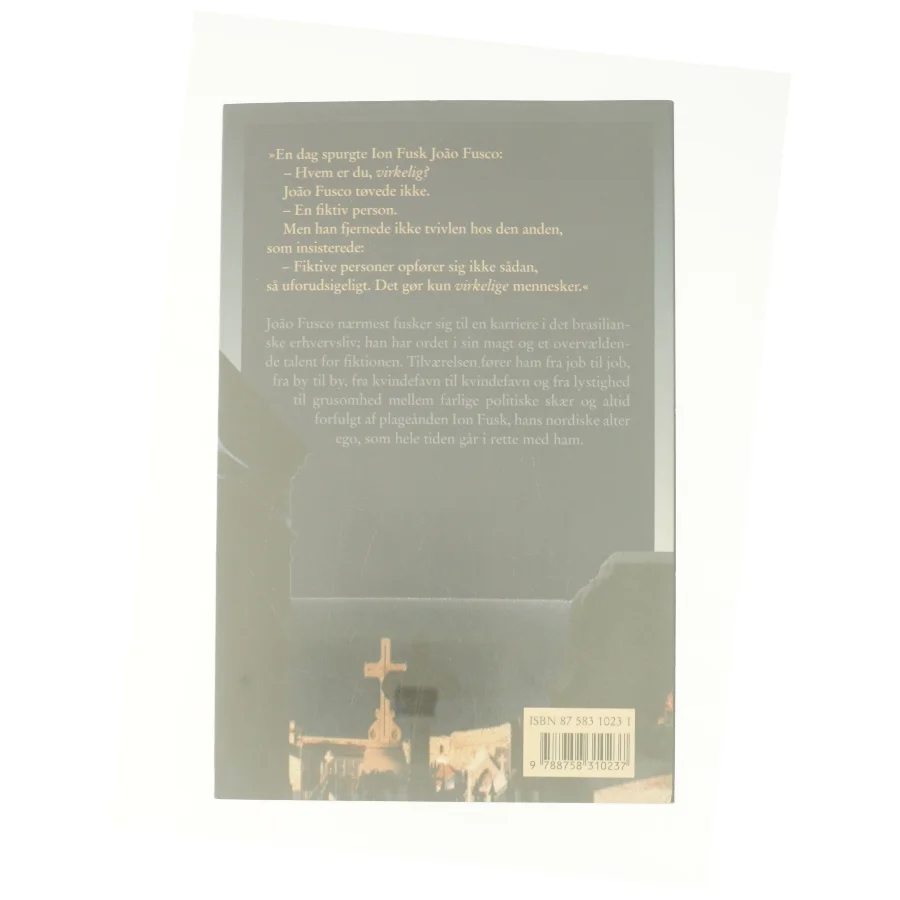 Kirkegårde ved havet er indimellem festlige af Per Johns fra Bog