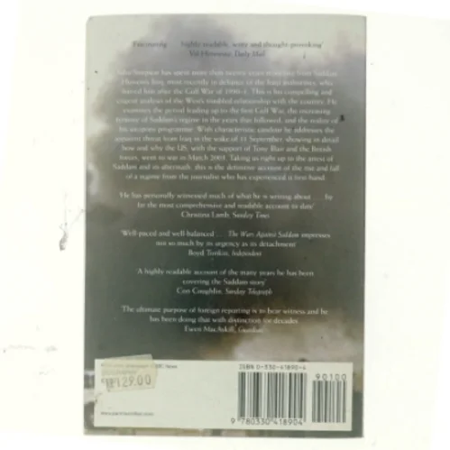 The wars against Saddam : taking the hard road to Baghdad af John Simpson (f. 1944) (Bog)