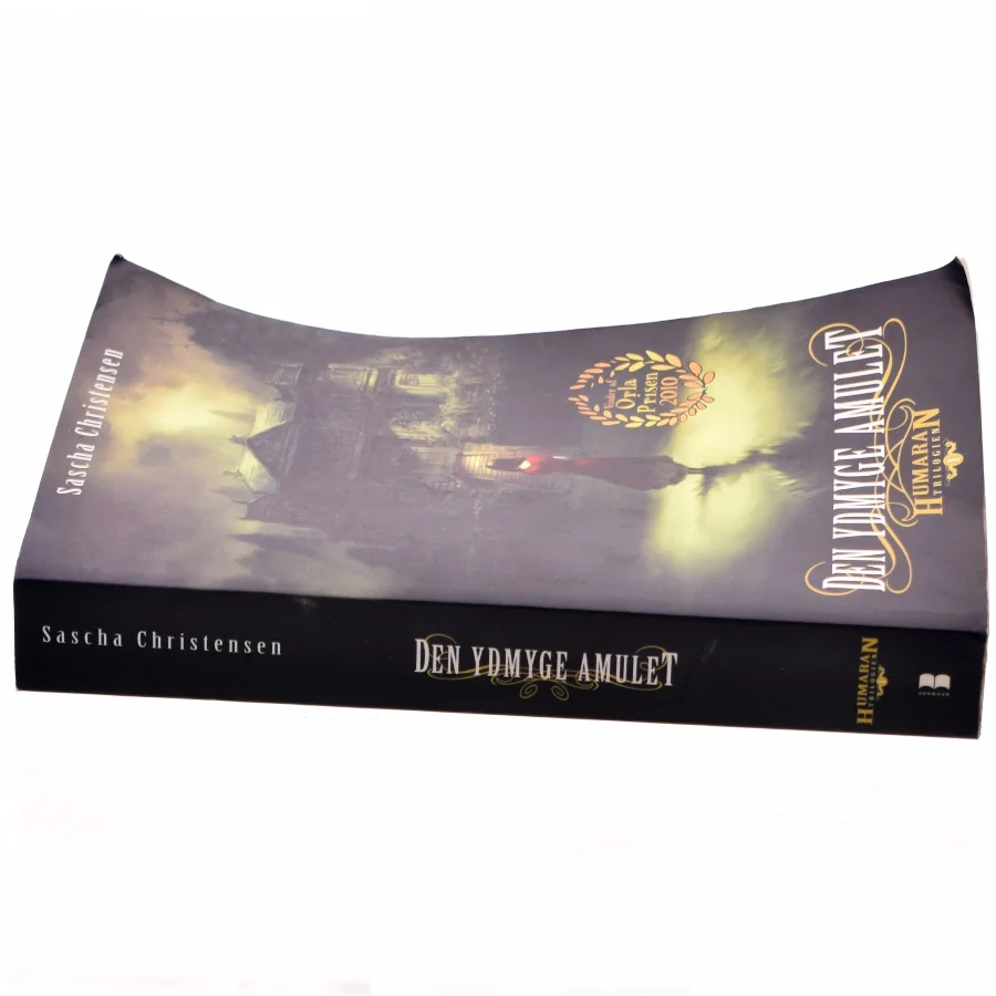 Den ydmyge amulet af Sascha Christensen (Bog)