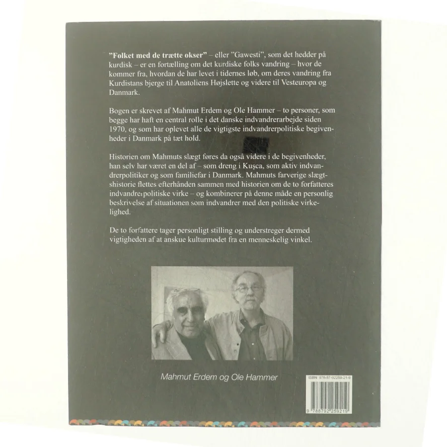 Folket med de trætte okser (Gawesti) : en fortælling om rødder og ruter (Bog)