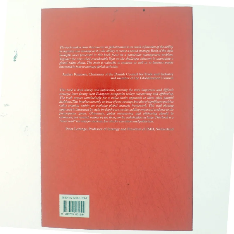 Managing global offshoring strategies : a case approach (Bog)