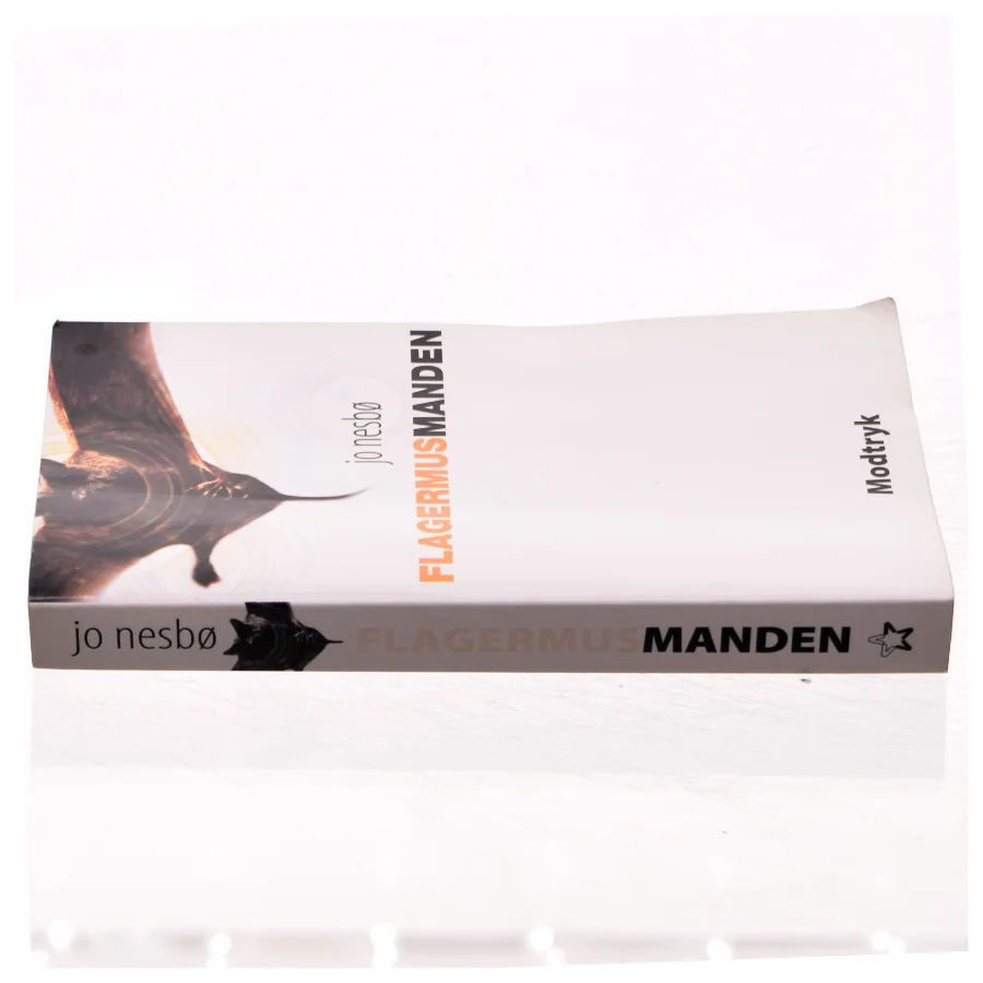 Flagermusmanden af Jo Nesbø (Bog)