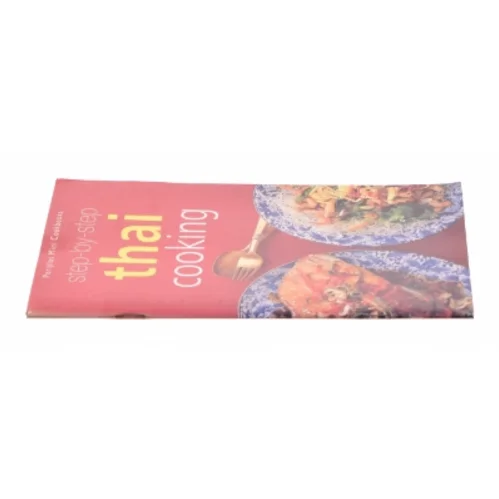 Step-by-Step Thai Cooking by Jacki Passmore (Bog)