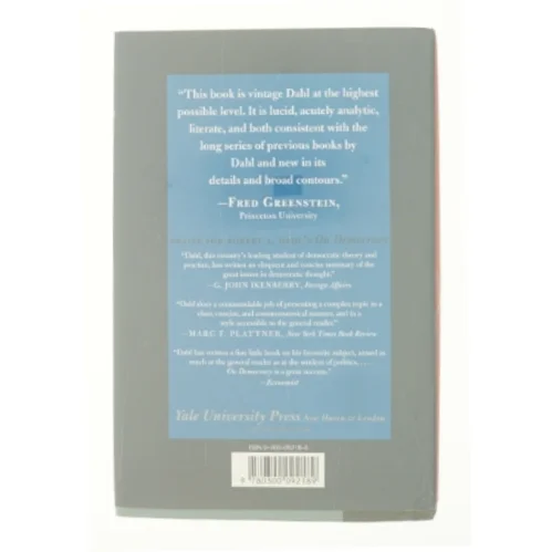 How Democratic Is the American Constitution? af Robert A. Dahl (Bog)