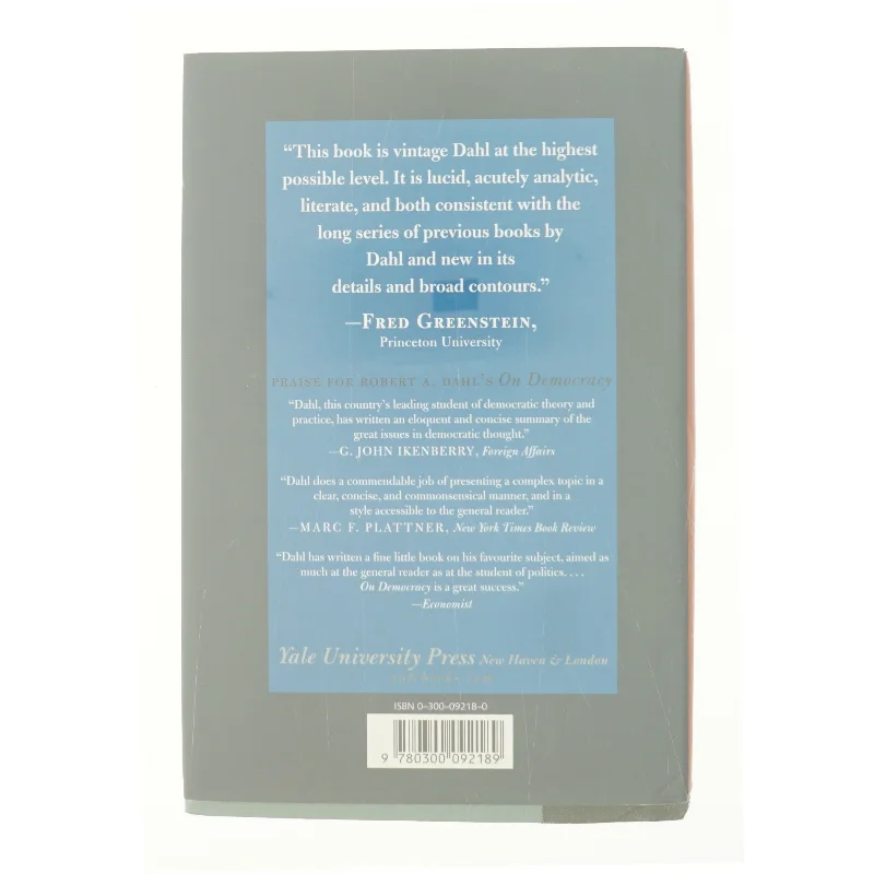 How Democratic Is the American Constitution? af Robert A. Dahl (Bog)