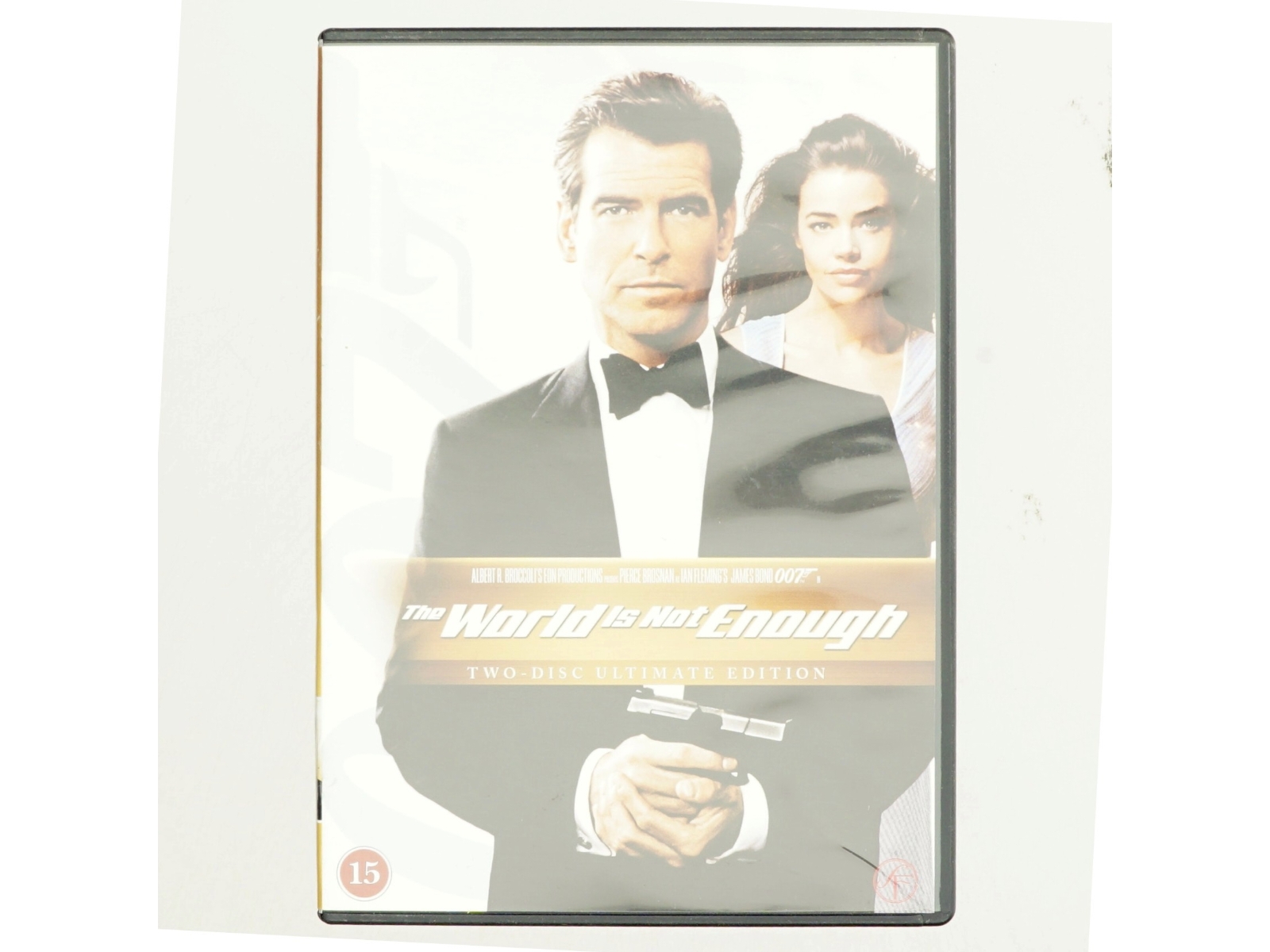 007, the world is not enough