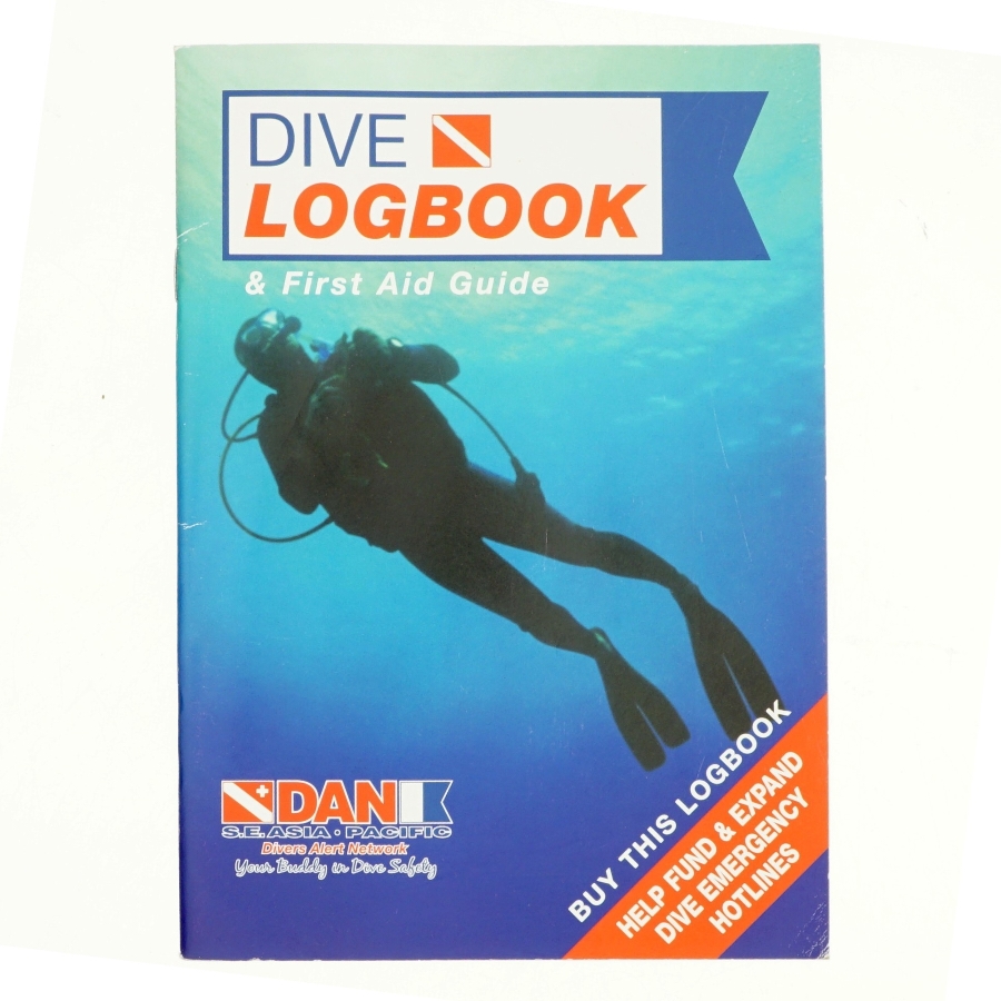Dive Logbook and First Aid Guide af John Lippmann (Bog)